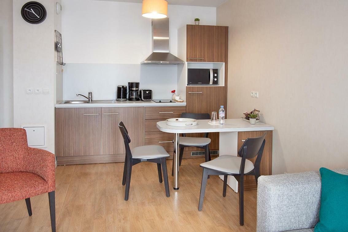 Domitys Les Sables D'Or Aparthotel Villeneuve-le-Roi Luaran gambar